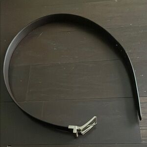 Perry Ellis black leather belt